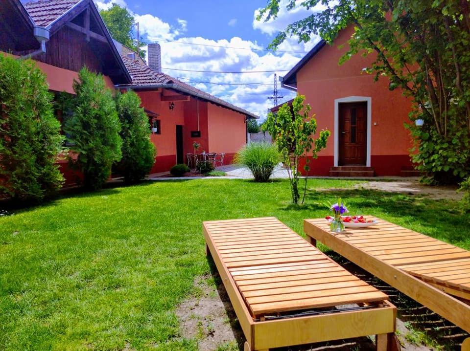 DuMalux apartment Subotica Extérieur photo