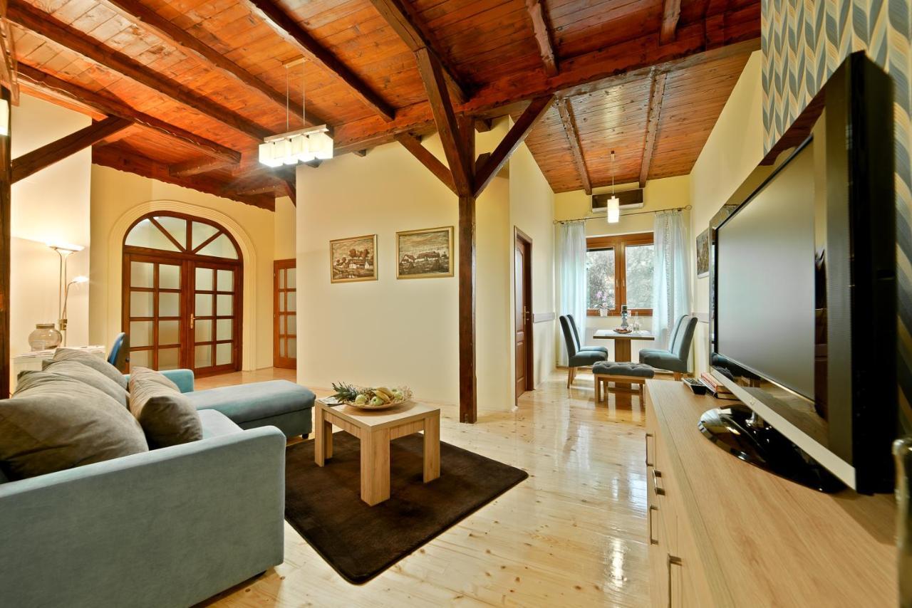 DuMalux apartment Subotica Extérieur photo